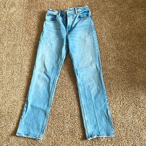 Abercrombie & Fitch 90s Straight Ultra High Rise Jean